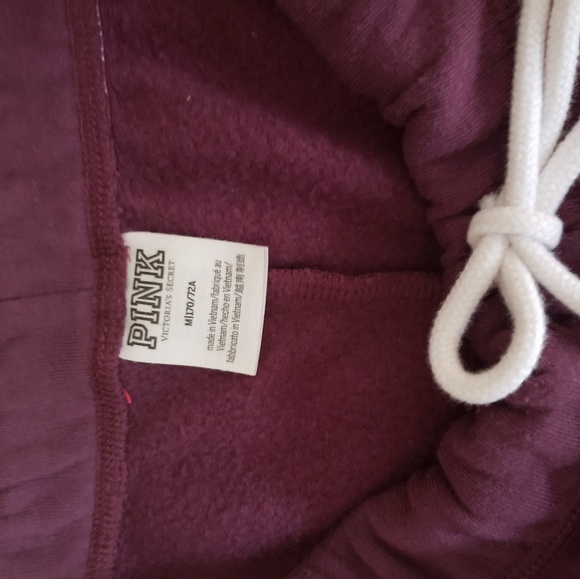 Victoria secret sweatpants - Picture 2 of 2